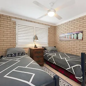 Holiday home Shipton Unit 3 Moffat Qld 